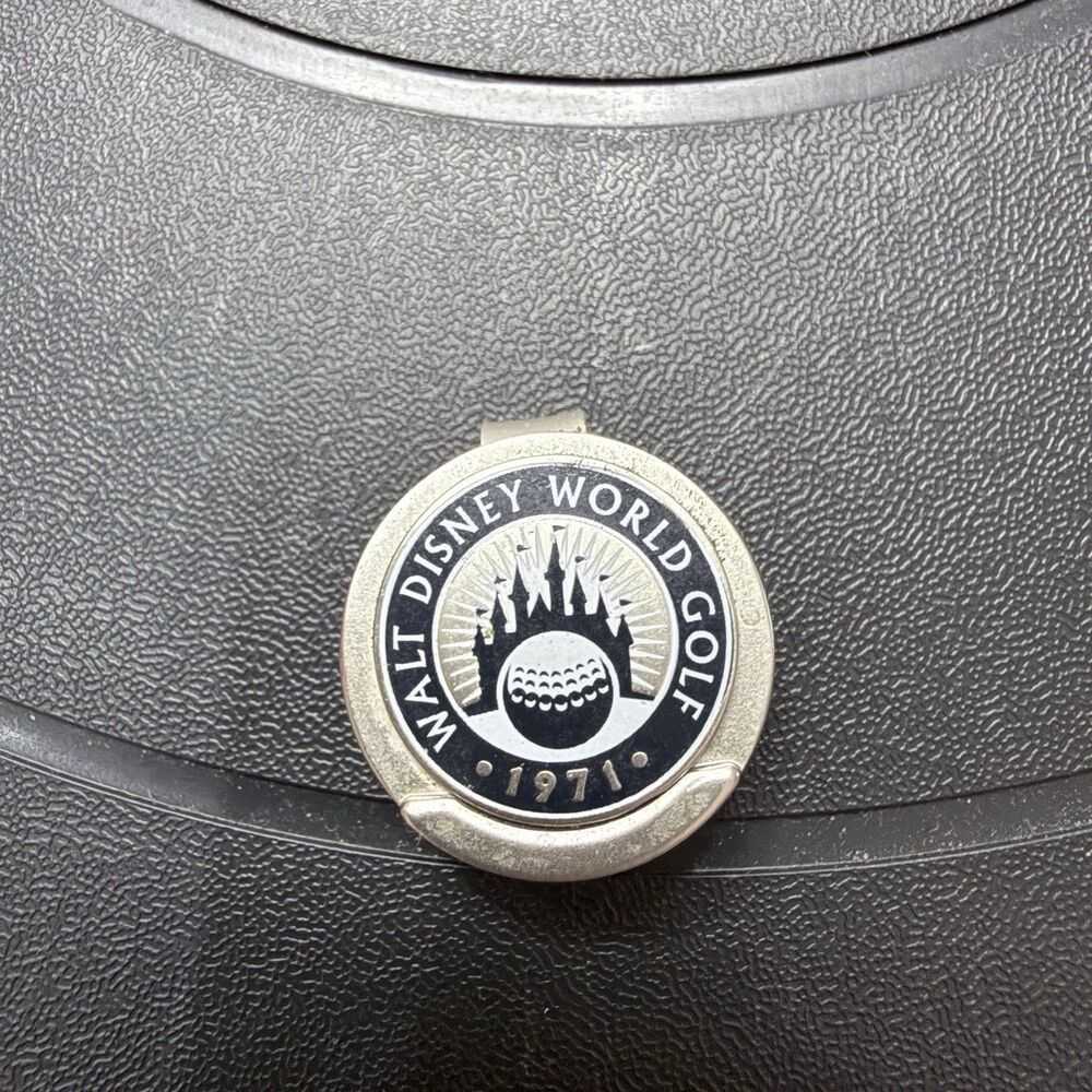 Disney Golf Ball Marker Clip With Marker - Walt Disney World 1971